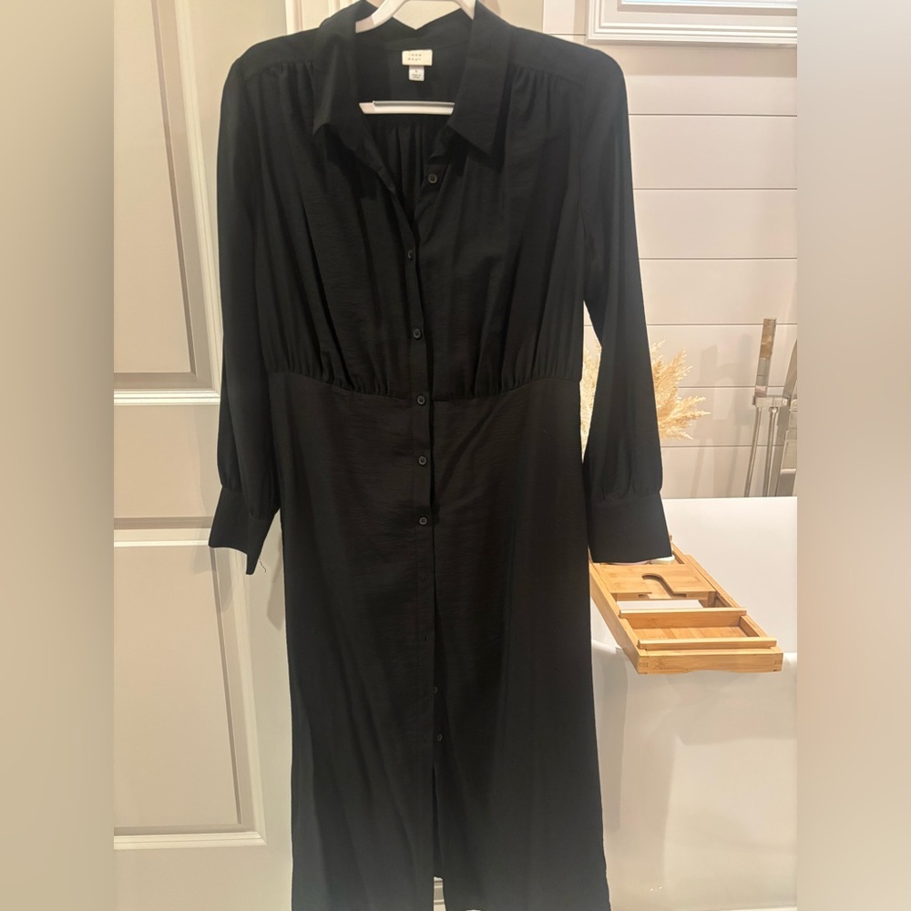 a new day Black Long-Sleeve Button-Front Midi Dress